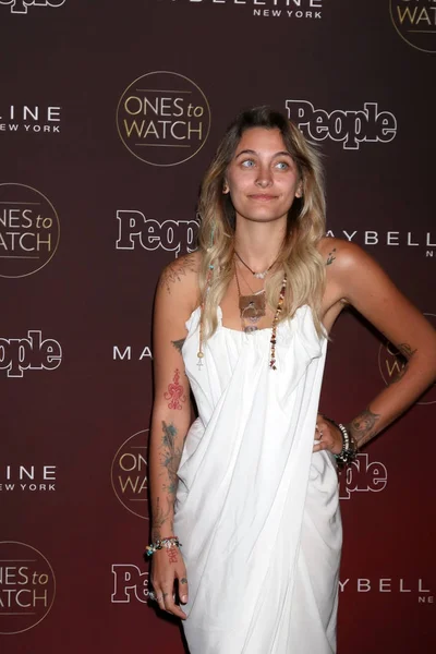 oyuncu Paris Jackson