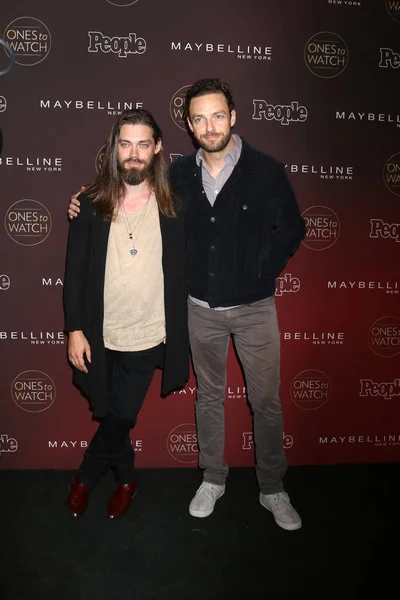 Tom Payne, Ross Marquand — Zdjęcie stockowe