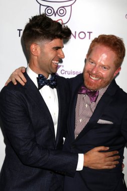 Justin Mikita, Jesse Tyler Ferguson