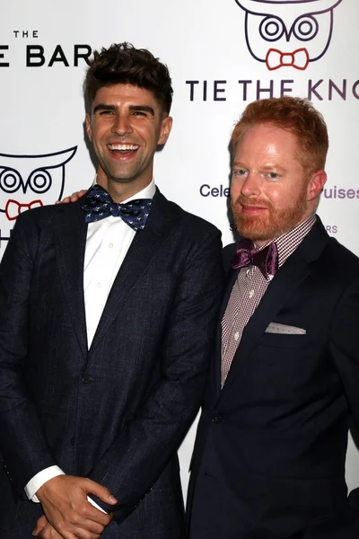 Justin Mikita, Jesse Tyler Ferguson — Stockfoto