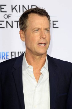 aktör Greg Kinnear