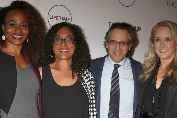 Pearlina Ana Monica Owusu-Breen, Jason Katims, Jennifer Salke — Fotografia de Stock