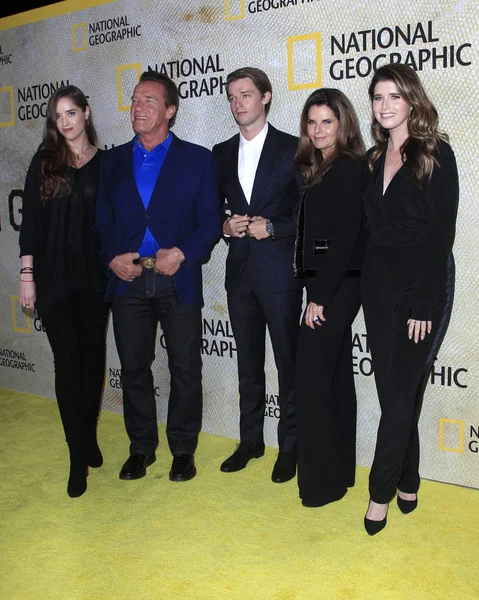 Christina Schwarzenegger, Arnold Schwarzenegger, Patrick Schwarzenegger, Maria Shriver, Katherine Schwarzenegger — Stockfoto