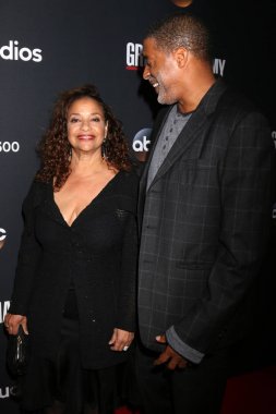 aktris Debbie Allen Norm Nixon ile