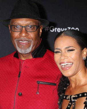 aktörler James Pickens Jr ile Kelly Mccreary