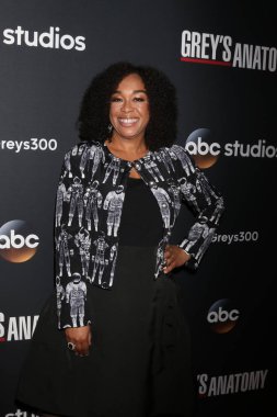 Film yapımcısı Shonda Rhimes