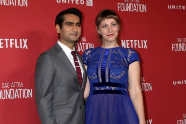 Komedyen Kumail Nanjiani ve yazar Emily V Gordon