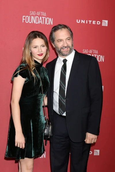 Actrice Iris Apatow en producent Judd Apatow — Stockfoto