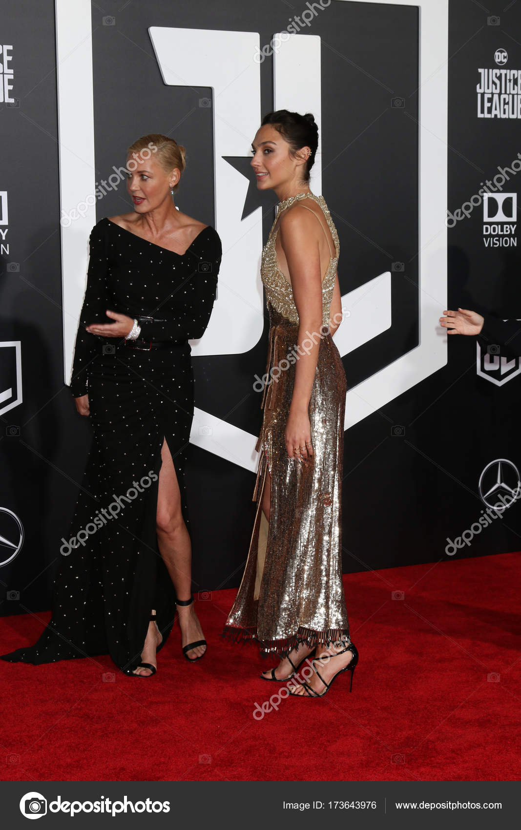 コニー・ニールセン