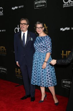 Aktör Gary Oldman Gisele Schmidt ile