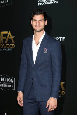 aktör Skyler İncil