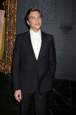 Aktör Cody Fern