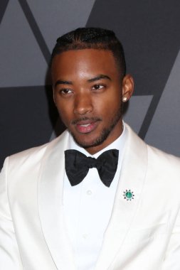 aktör Algee Smith