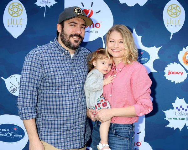 Director Eric Bilitch Emilie Ravin Dauter Diono Presents Day Thanks — Stock Photo, Image