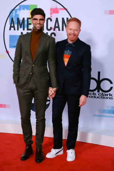 Advocaat Justin Mikita Acteur Jesse Tyler Ferguson American Music Awards — Stockfoto