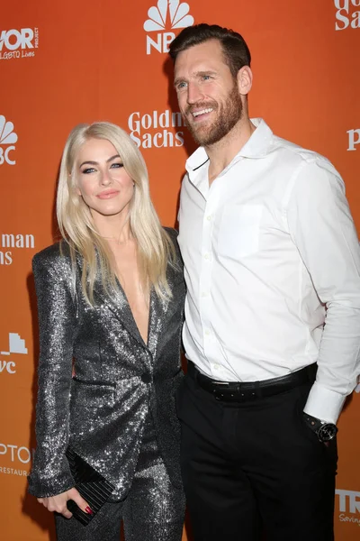 Julianne Hough, Brooks Laich — Photo