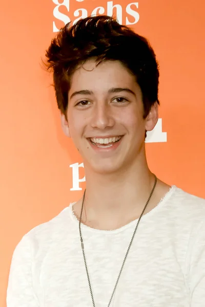 Schauspieler milo manheim — Stockfoto