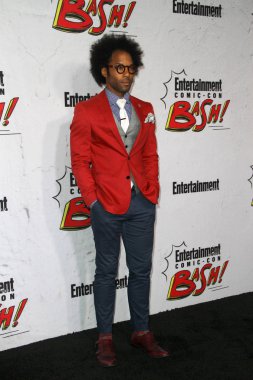 aktör Johnathan Fernandez