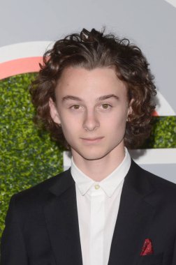 aktör Wyatt Oleff