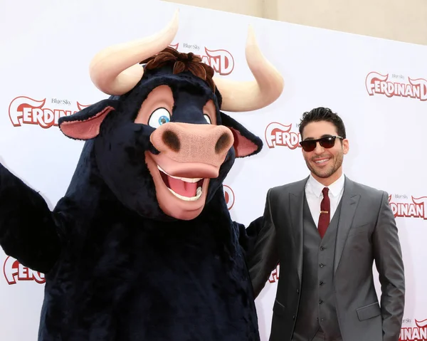 Ferdinand Character, Miguel Angel Silvestre — Stockfoto