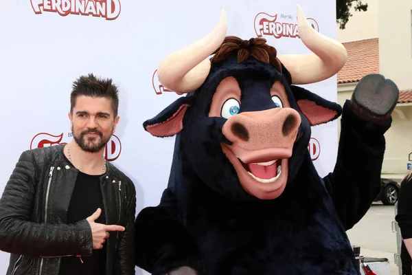  Juanes, Ferdinand Character