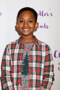 aktör Brandin Stennis