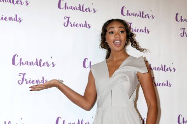 aktris Chandler Kinney