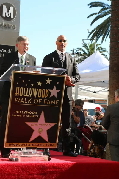 Dwayne johnson cerimônia estrela — Fotografia de Stock