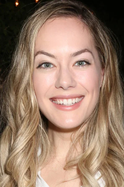  aktris Annika Noelle