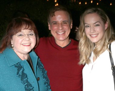 Heather Tom, James Achor, Zane bağlayıcı Noel partisi