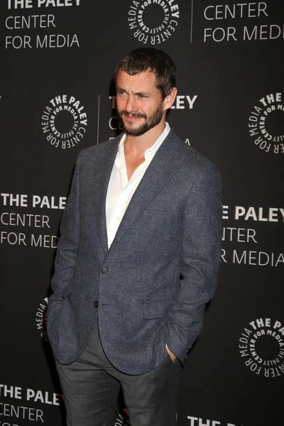  Aktör Hugh Dancy