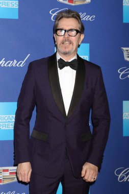 aktör Gary Oldman