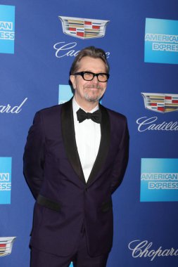 aktör Gary Oldman