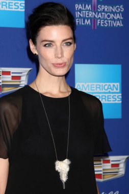 sinema oyuncusu Jessica Pare 