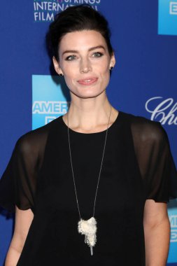 sinema oyuncusu Jessica Pare 