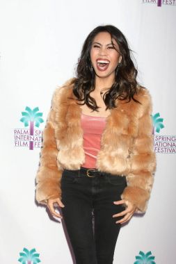 oyuncu Ashley Argota