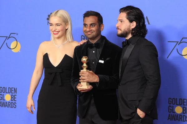 Emilia Clarke, Aziz Ansari, Kit Harington — Stock fotografie