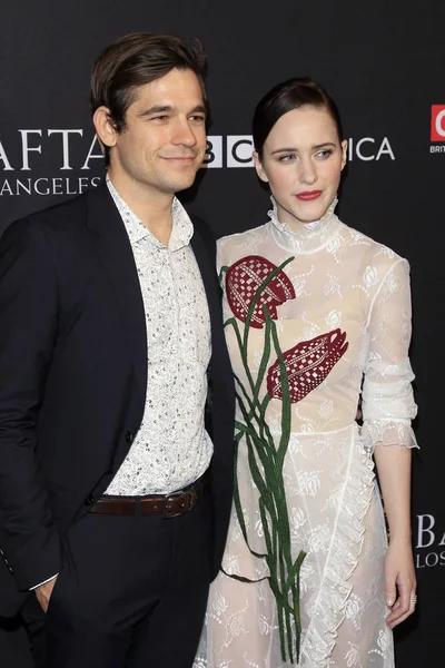 Jason Ralph, Rachel Brosnahan —  Fotos de Stock