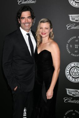  Carter Oosterhouse, Amy Smart