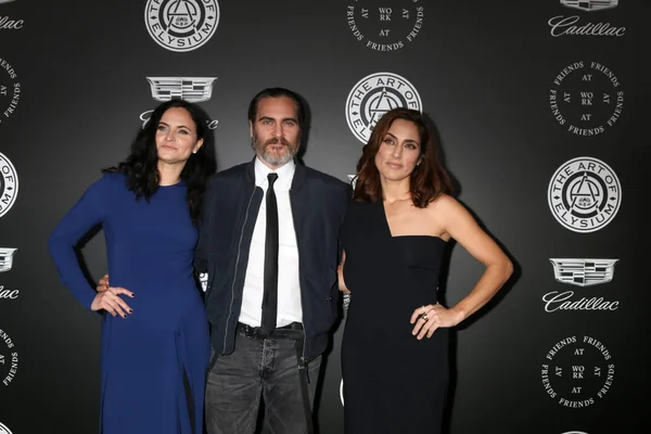 Sommaren Phoenix, Joaquin Phoenix, regn Phoenix — Stockfoto