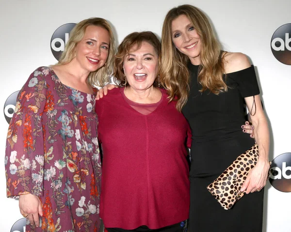 Lecy Goranson, Roseanne Barr, Sarah Chalke — Fotografia de Stock