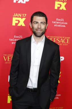 aktör Max Greenfield