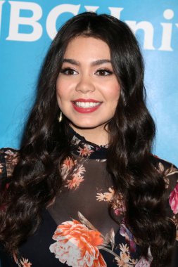 oyuncu Aulii Cravalho 