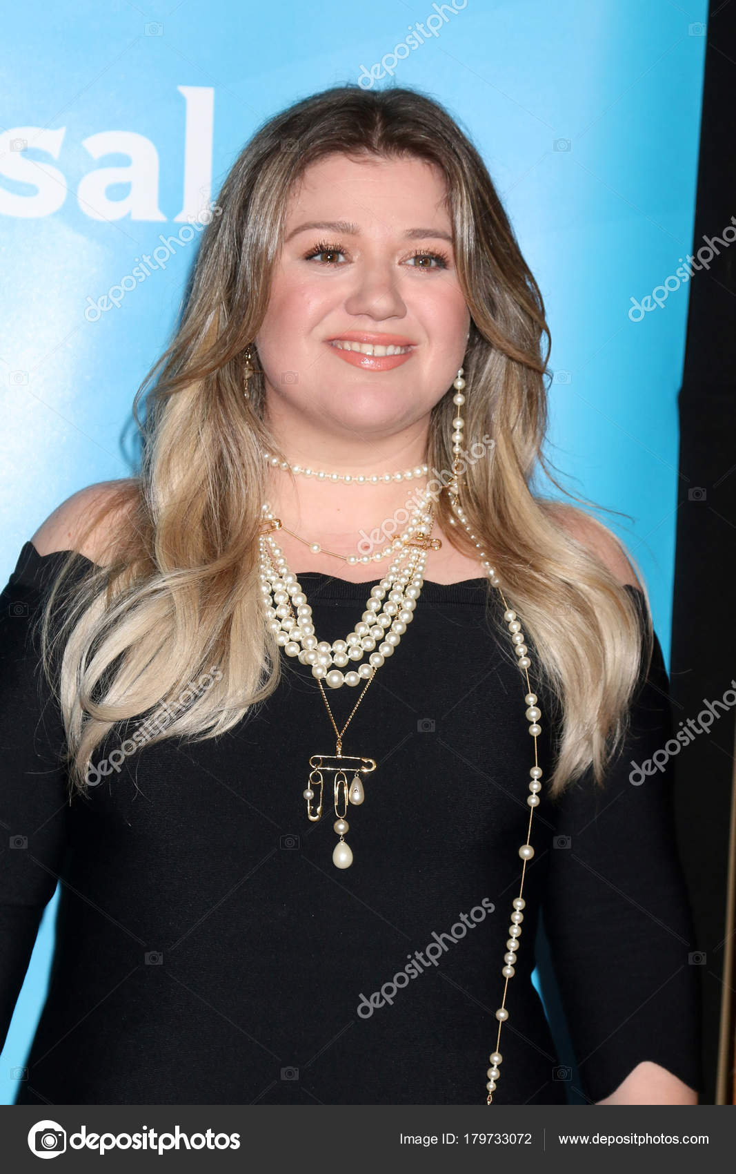 Kelly Singer Nude Photos 63 Kelly Singer Nude Photos 46