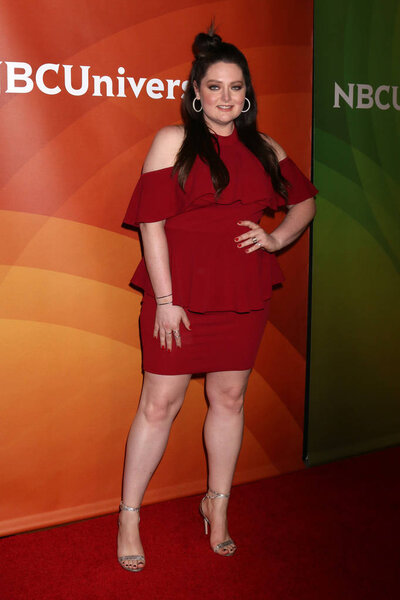 актриса Лорен Эш
 