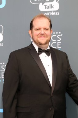 aktör Dominic Burgess