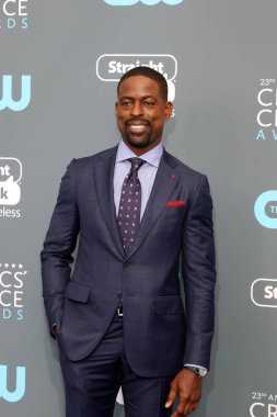 aktör Sterling K Brown