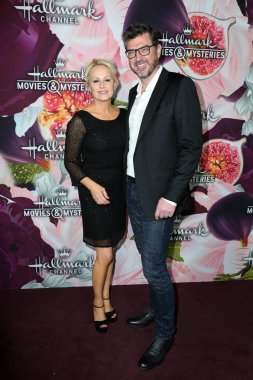 Josie Bissett, Thomas Doig