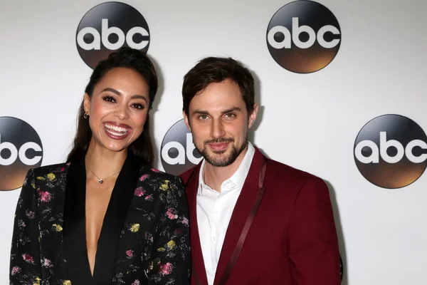 Amber Stevens Ouest, Andrew J West — Photo