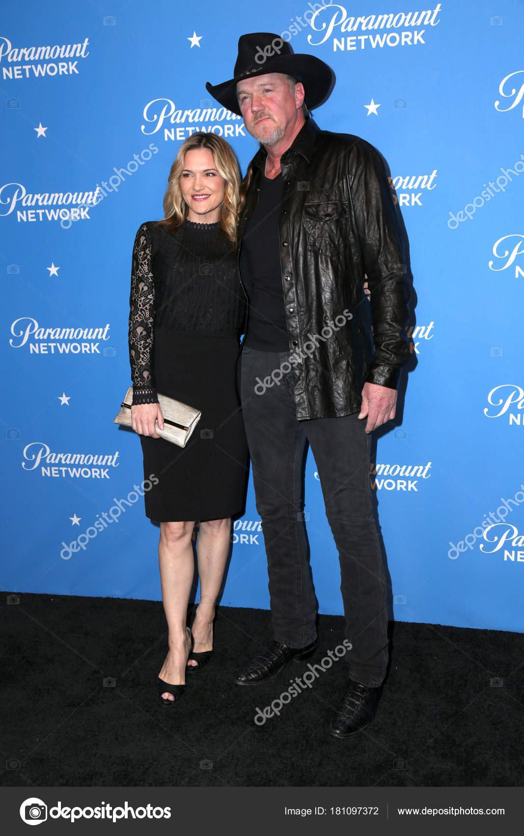 wife trace adkins wife trace adkins